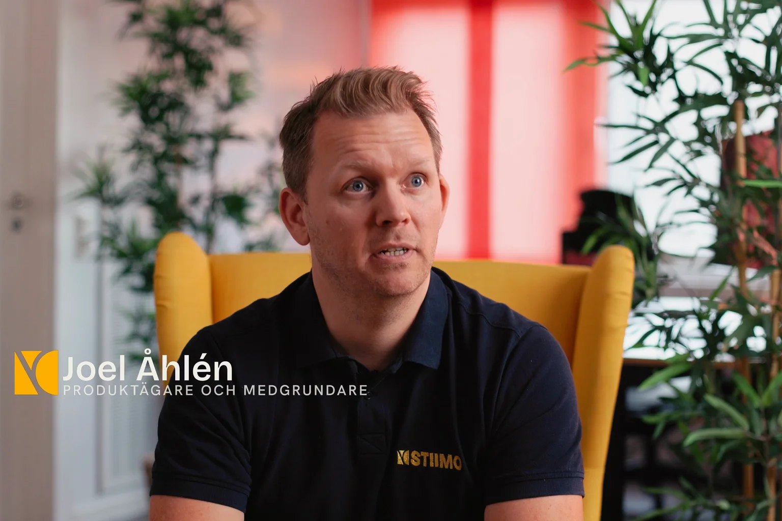 Joel Åhlén, produktägare och medgrundare av Stiimo, berättar i Stiimofilmen